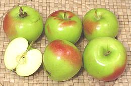 Lady Apples whole and cut