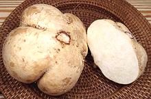 Whole & Cut Jicama