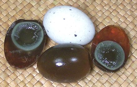 Whole, Peeled and Cut Preserved Duck Eggs