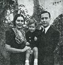 Jon Stringer with Parents