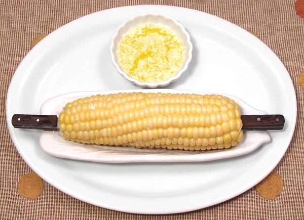 Dish with Corn on the Cob