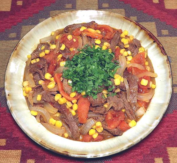 Dish of Beef &Tomato Sauté