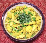 Dish of Cauliflower & Potatoes Bengali