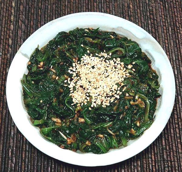 Small dish of Spinach Namul