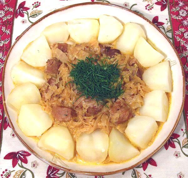 dish of Székely Gulyás