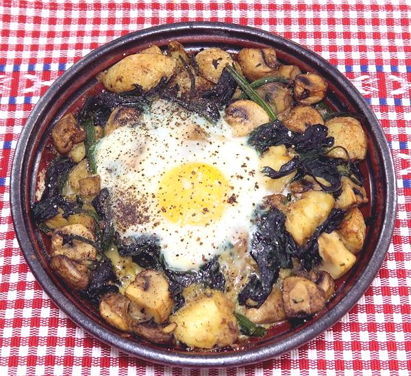 Bowl of Spinach & Potato with Egg