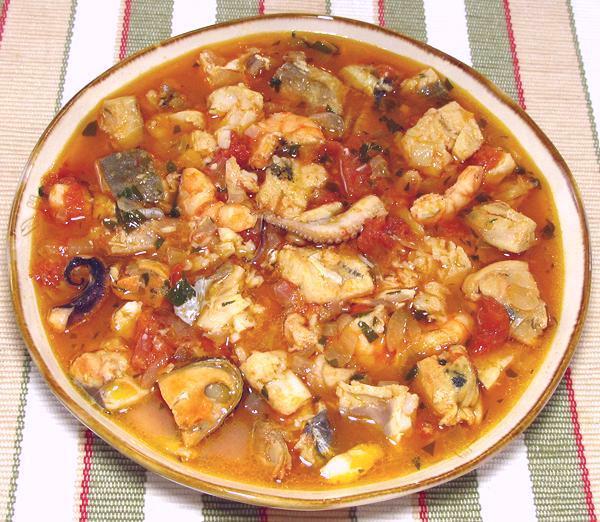 Bowl of Seafood Stew di Rimini