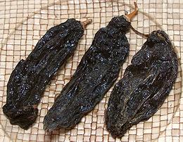 Whole Dried Panca Chilis